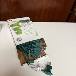 GE Green Holiday String Lights -clear